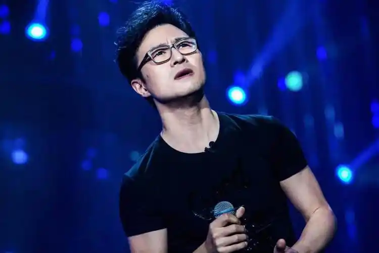 好声音导师现状李健最稳那英汪峰惹争议刘欢霆锋扛住口碑