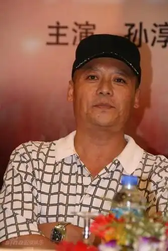 图文:《淞沪风云》见面会--演员佟凡