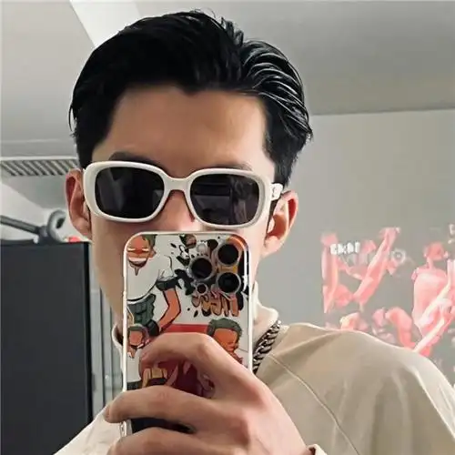 王鹤棣帅气头像图片合集_明星头像_头像屋