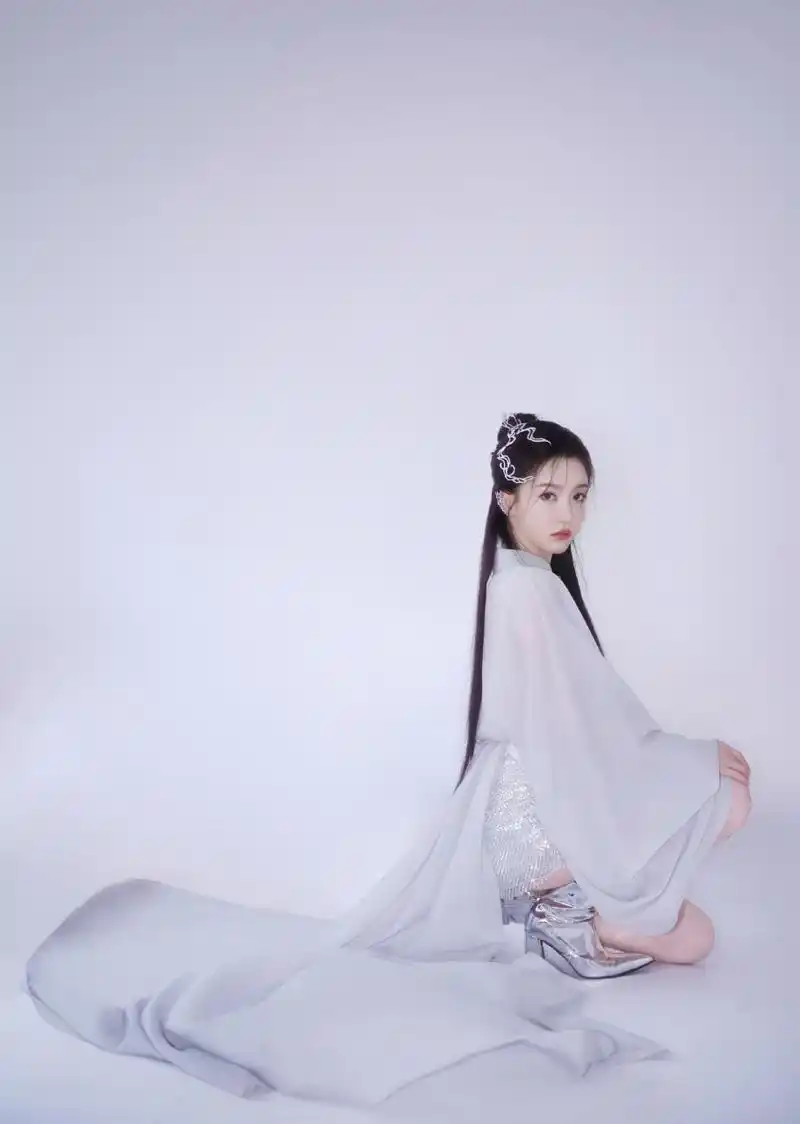 姜贞羽古风新嫦娥