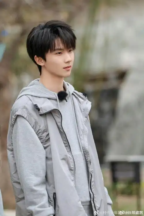 马嘉祺工装风好a##灿烂的花园