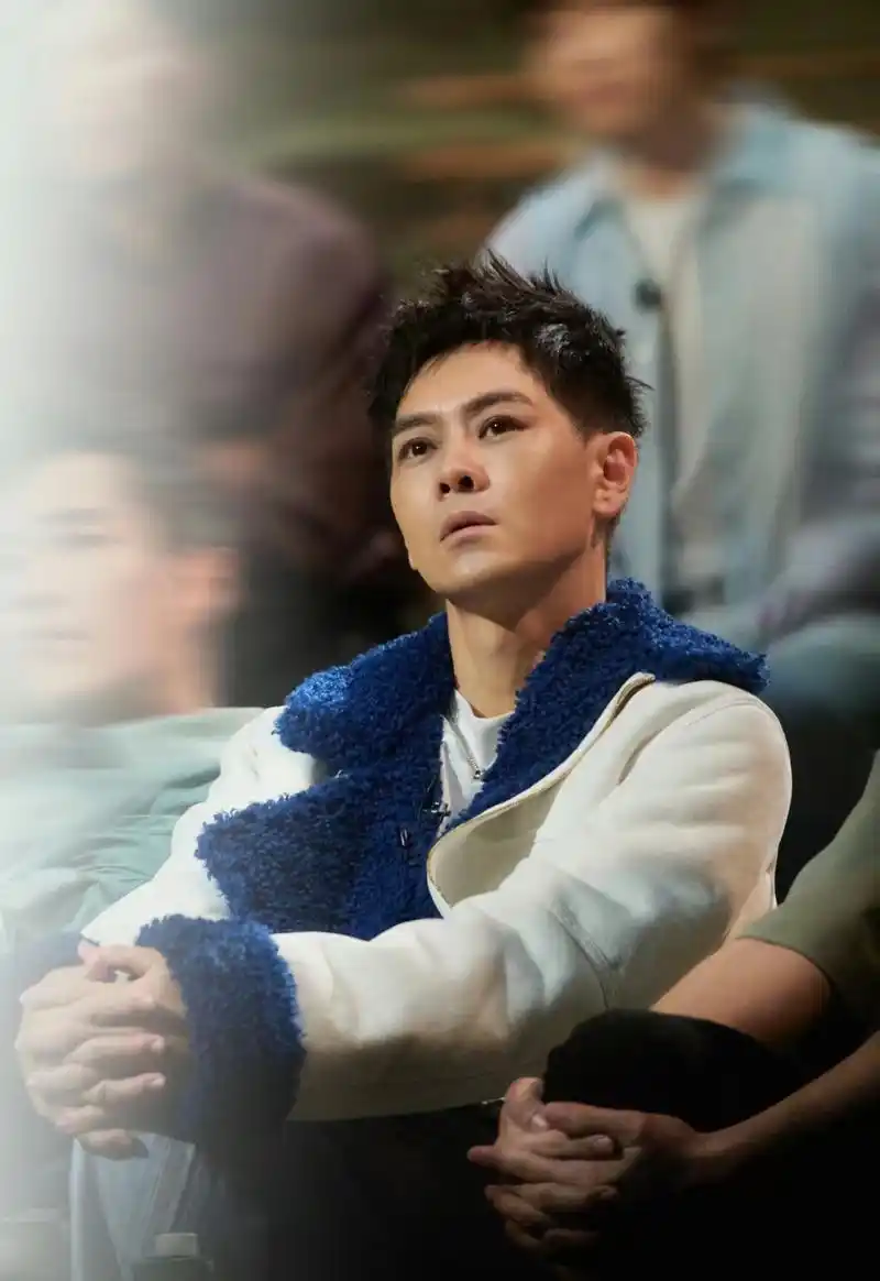 今天我们来聊聊林志颖的那次可怕的车祸经历.