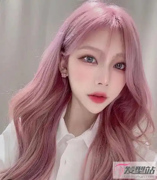 2021年网红发色推荐 樱花粉唯美浪漫仙气十足_发型站_最新流行发型