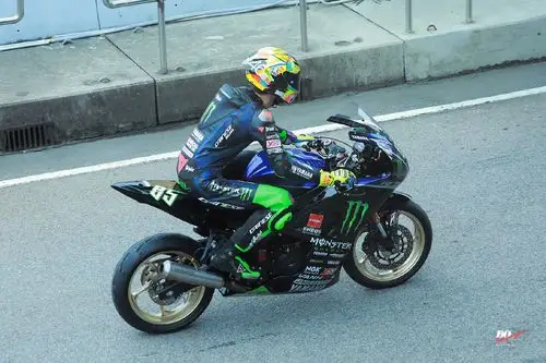 王一博赛道平安 - 堆糖,美图壁纸兴趣社区