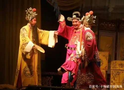 宋金杂剧中,无疑金院本是能很自然地过渡到元杂剧的一种艺术形式