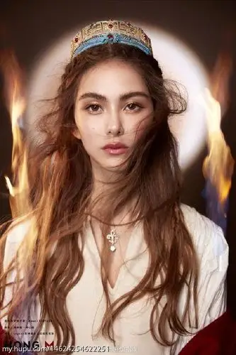 [热点话题]昆凌主演电影《天火》上映,网友:演技超乎预期.你怎么看?_