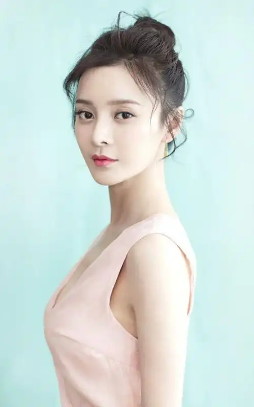 王瑞子精美壁纸:一个优秀的青年演员,却不被人熟知_高清图集_新浪网