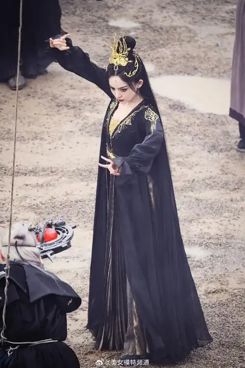 古力娜扎古装多巴胺穿搭