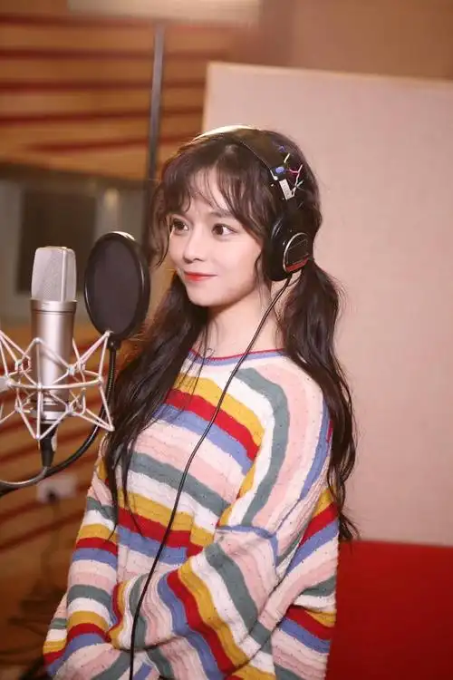 黄霄云个人资料简介(黄霄云为什么这么多人黑)