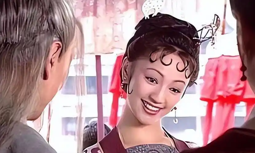 37岁成华谊老板娘,手握大半个娱乐圈,罗海琼的后半生却并不精彩_生活