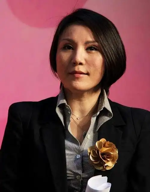 林萍曾让韩红甘拜下风连续上7次春晚 却因耍大牌被央视"封杀"_腾讯