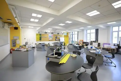 北京海淀凯文学校-化学实验室