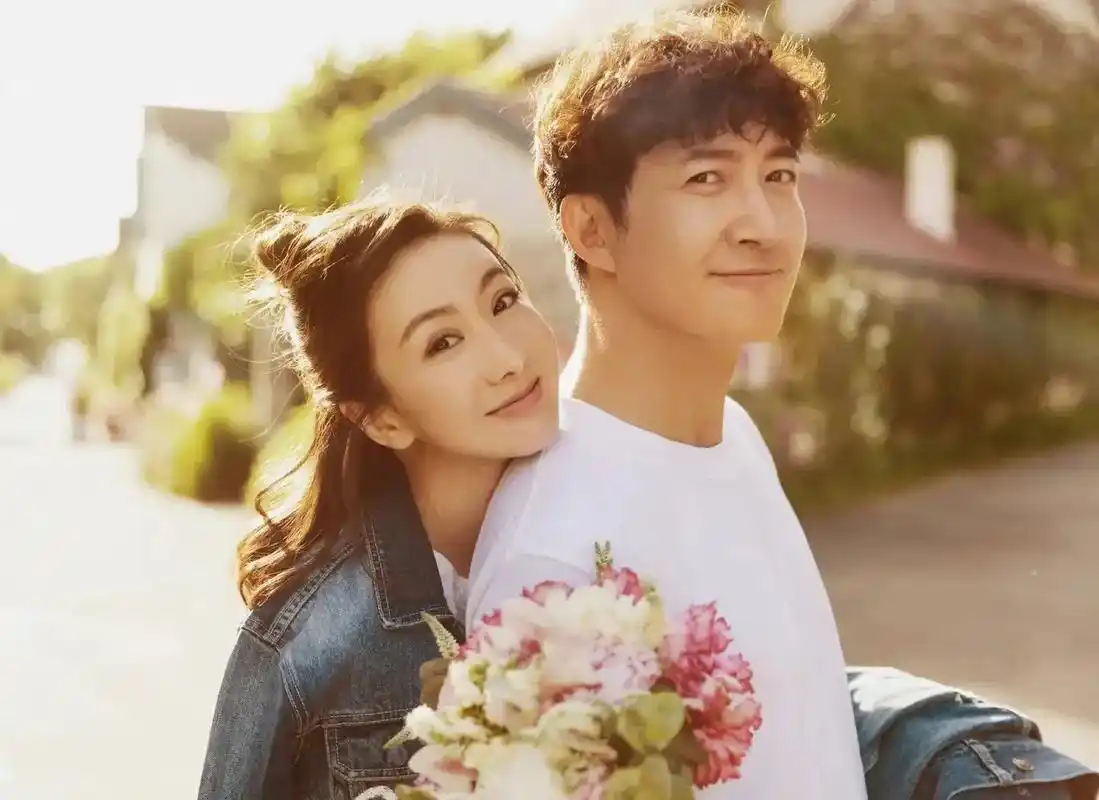 演员王阳大老婆高斯四岁,高斯曾演过《十八岁的天空》,高斯旺夫 - 抖