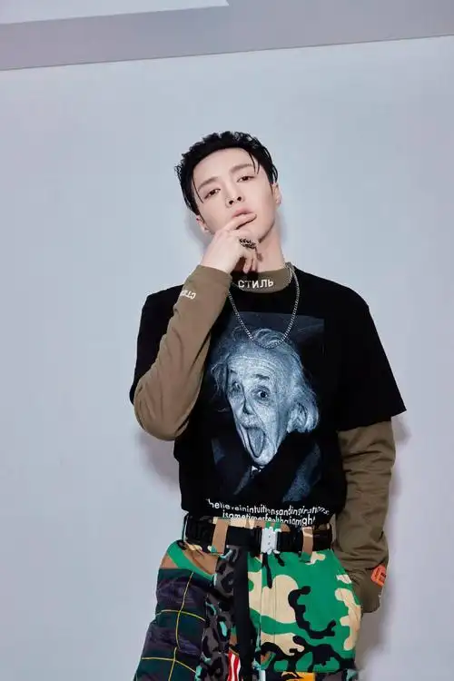 [消息]张艺兴《这!就是街舞》花絮图释出!