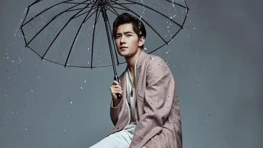 帅哥明星杨洋桌面壁纸