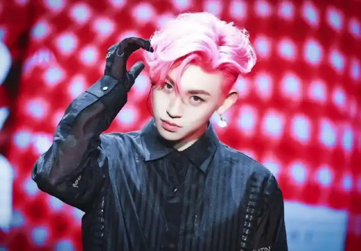 也不管有多少转弯,用最初的心陪你走最远的路,小鬼王琳凯值得