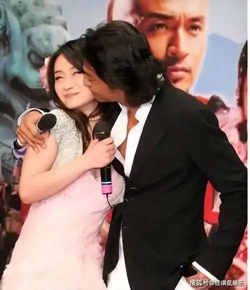 原创拍戏综艺马景涛爱咸猪手对宁静又抱又吻多位女明星遭殃