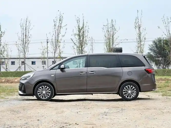 鹰潭地区别克gl8降价来袭!促销优惠0.5万,仅此一次-汽车之家