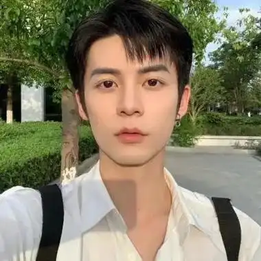 超帅气的魅力慢慢的男生酷酷的头像给你们换上啦,超帅气又超好看的