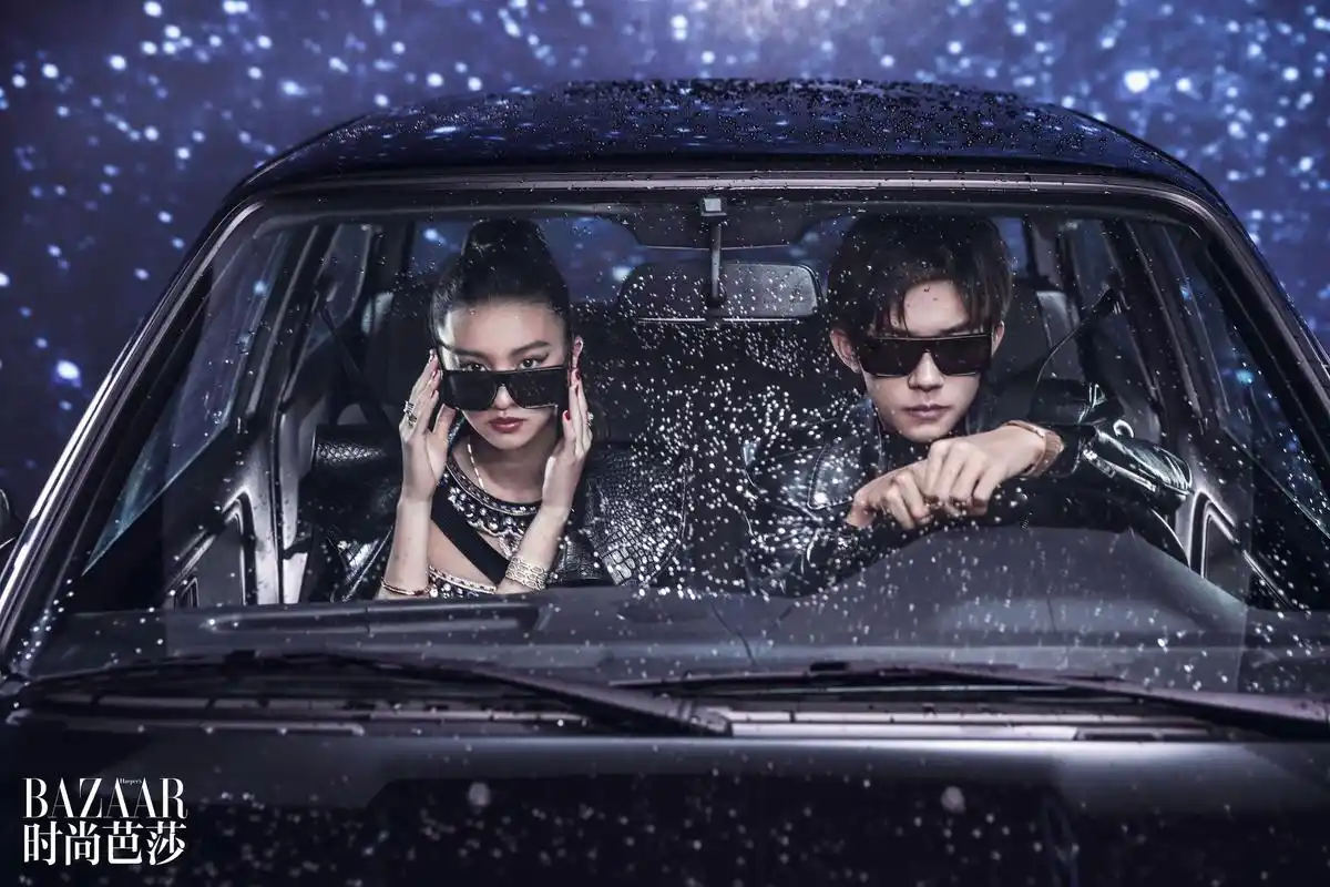 连续四年登春晚舞台,成立易烊千玺爱心基金,是雅加达亚运会闭幕表演上