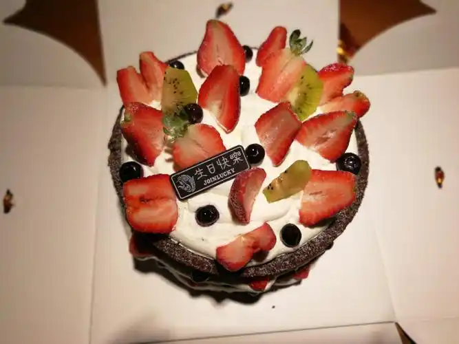 今天媳妇的生日蛋糕! - 花粉随手拍人文 花粉俱乐部