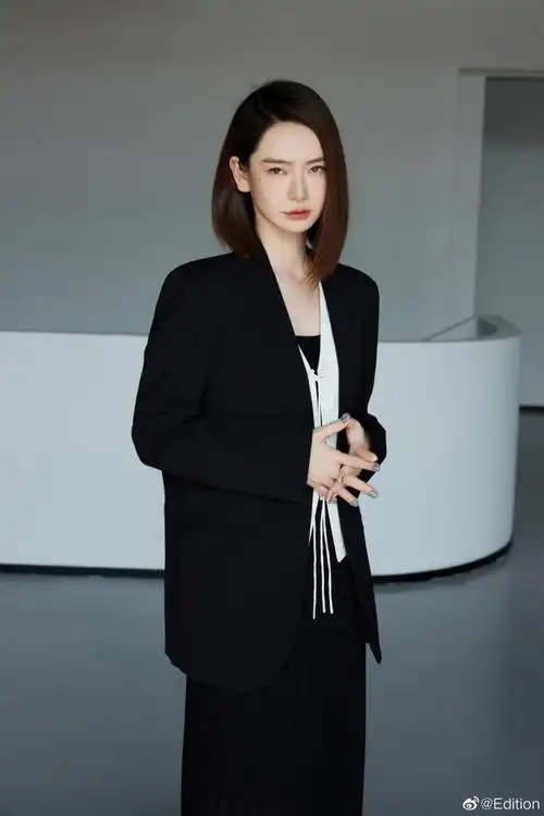 edition品牌大使戚薇