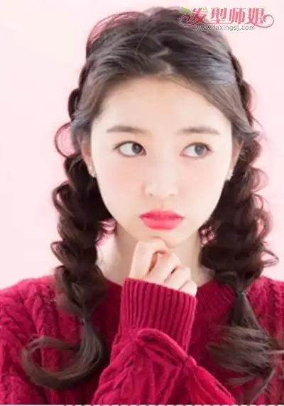 扎头发让脸变长的发型活泼头发的扎法长脸