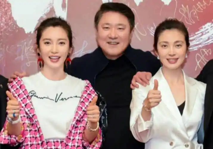 李冰冰和李雪,为了姐姐的功成名就,妹妹"下手"太狠了_任泉_父母_电影