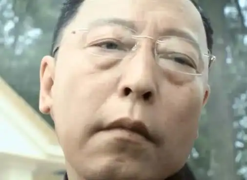 人不能熟的太快我有问题吗和不熟的人一起出来就一言不发很文静的样子