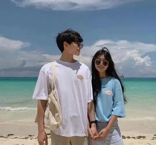 微信头像男女生海边情侣头像