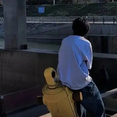 森系气质男头像-男生头像 - 壁纸之家