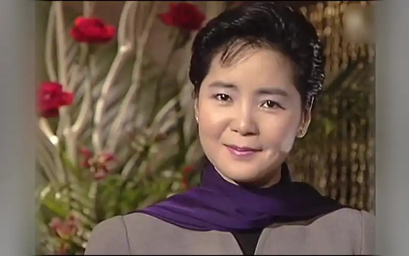 【邓丽君】つぐない,别れの予感,爱人(1989)_哔哩哔哩_bilibili