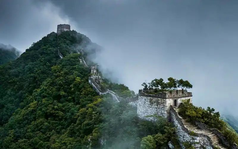 云雾中的箭扣长城(2022.08.09)