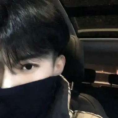 高清清新的男生头像干净帅气自然图片