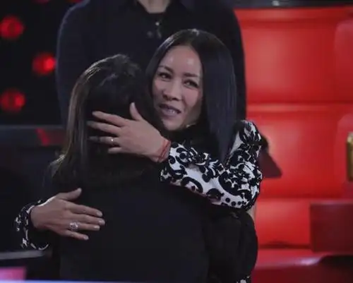 那英淘汰saya狂咳嗽 称对张惠妹没法交代_娱乐_泰安大众网