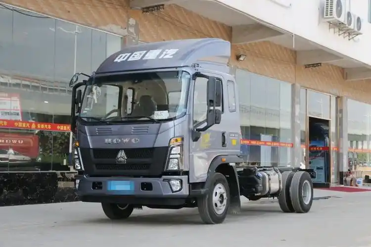 重汽howo轻卡 统帅 141马力 3.