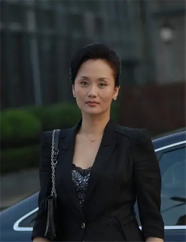 图红蜘蛛第二部改编于真实案件展现女性生活所遇矛盾与冲突