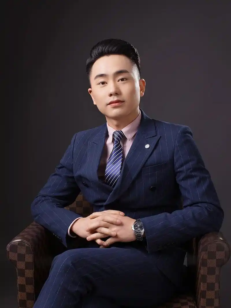 男士工作形象照 我们为每个职业打造属于自己的形象照