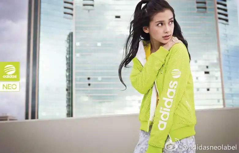 杨颖代言的那个广告最漂亮