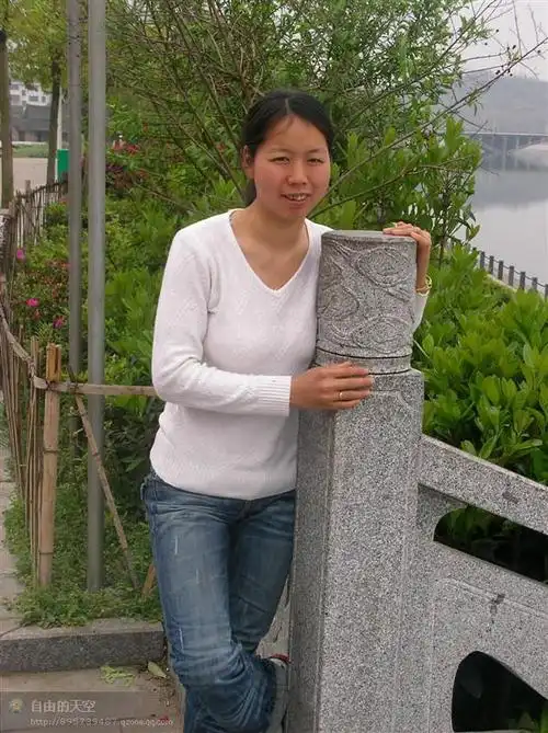 37岁离异女征婚照片(id:73388072)_湖南怀化征婚交友_珍爱网