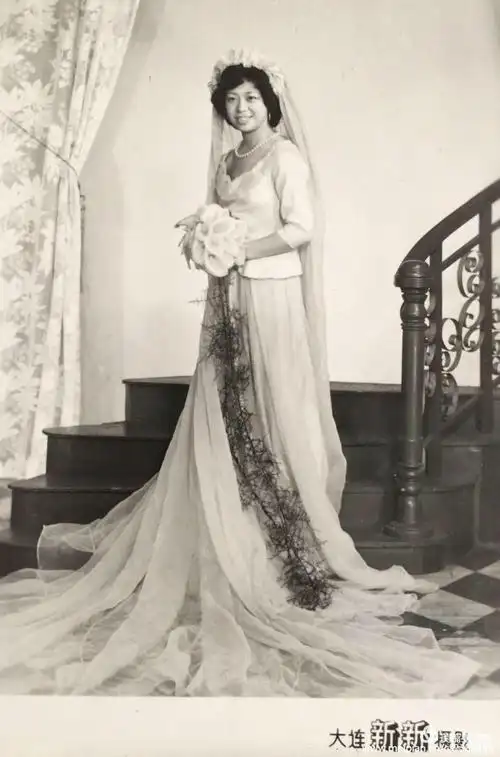 上世纪八十年代的婚纱照 - 美篇
