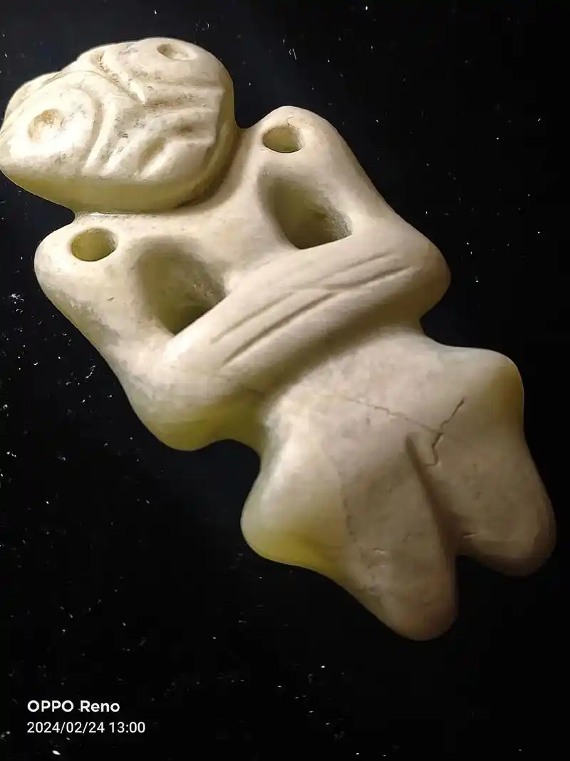 惜芳居古玉器收藏/红山文化玉人像 从手式判断为男式揖手,与寻 - 抖音