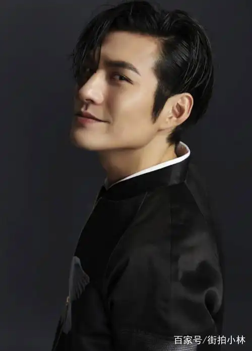 严屹宽最不舍得删的几张照片,最后一张是多少人的壁纸啊!