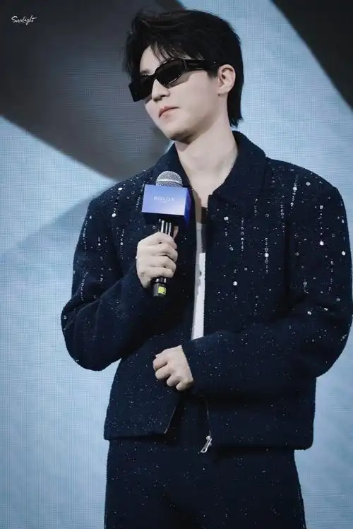 王俊凯暴龙##bolon眼镜品牌全球代言人王俊凯