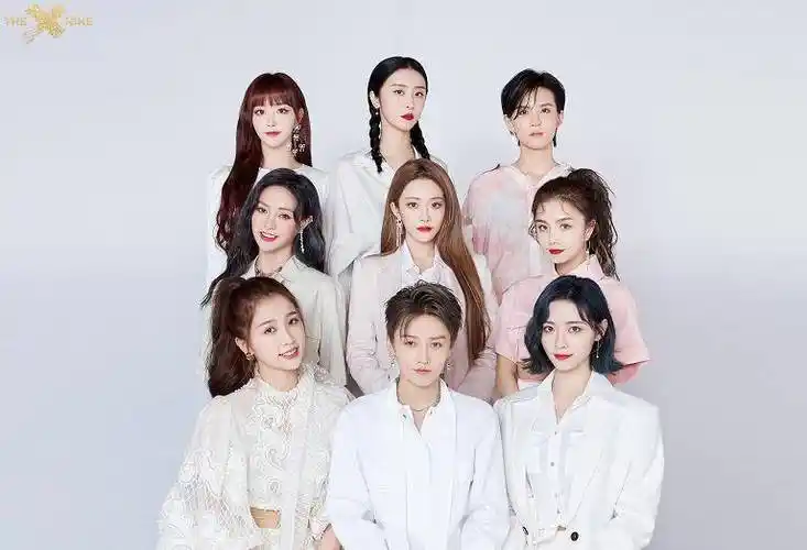 the9杂志封面出炉,成员各个又美又飒,喻言的站位却