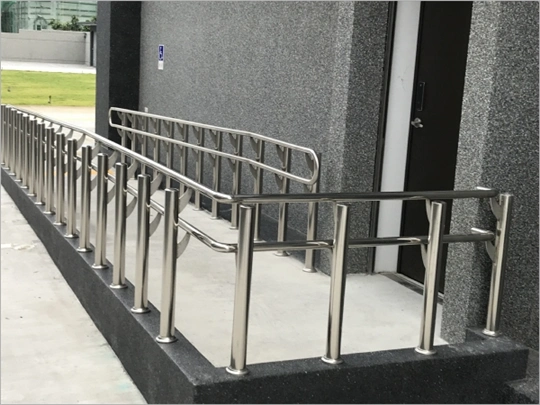 不锈钢扶手