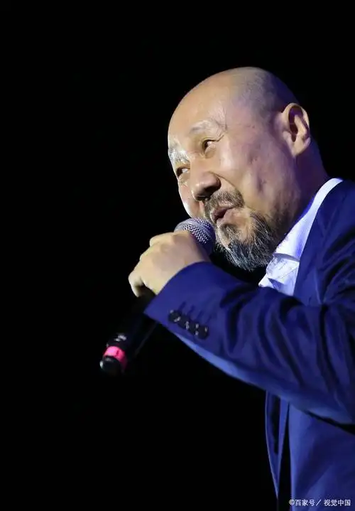 腾格尔:草原歌王的坎坷人生