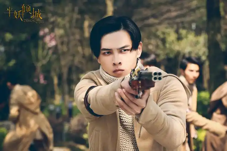 半妖2洪尧身份被识与阚清子开启虐恋模式