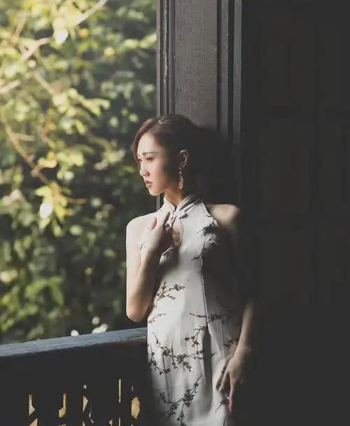 旗袍女神高清冷艳美照美艳动人