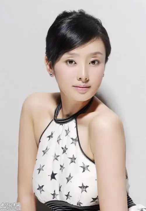 女演员王子瑜写真💛巧艺网